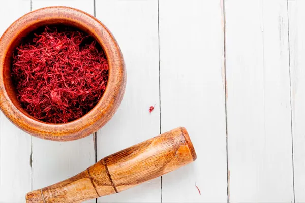 نحوه نگهداری زعفران پس از خرید